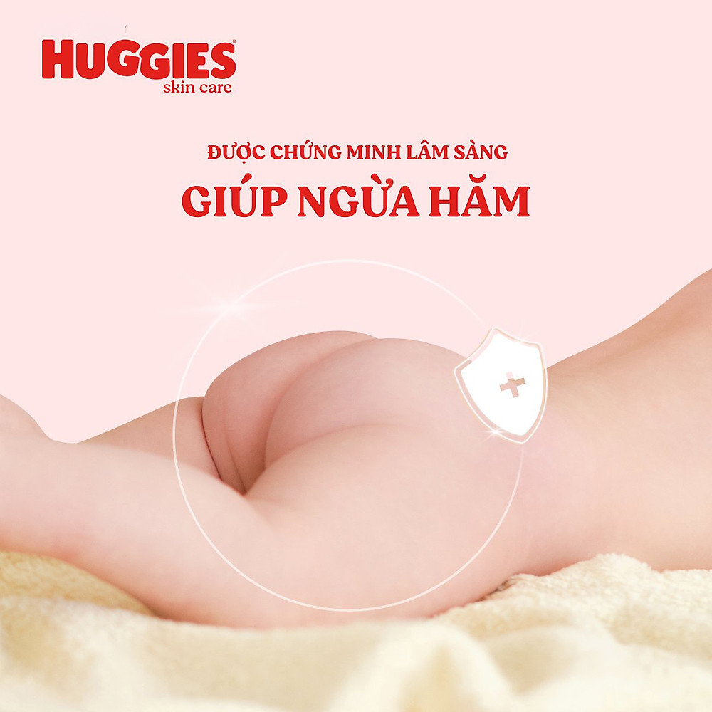 Tã quần Huggies Skin Care Super Jumbo L68+6 miếng với tràm trà dịu da - Hình ảnh 4